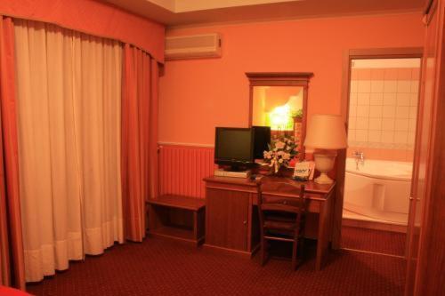 Marchesina Resort Srls テッジャーノ 部屋 写真